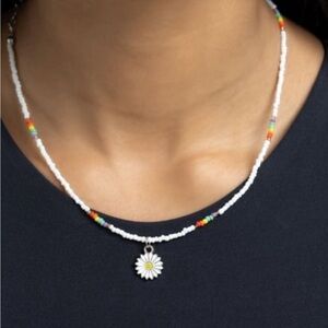 Paparazzi White and Multicolor Daisy Necklace